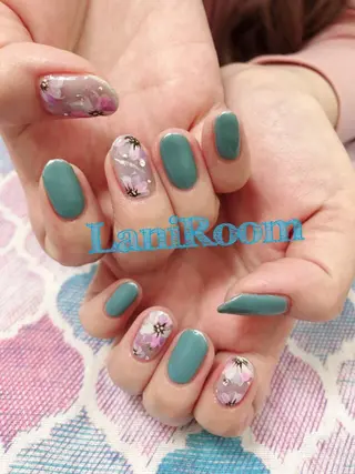 ネイル LaniRoom所属・Lani Roomのネイルデザイン