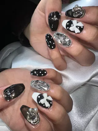 ミディアム 🌿YOKOSUKA NAILS⚓️のネイルデザイン