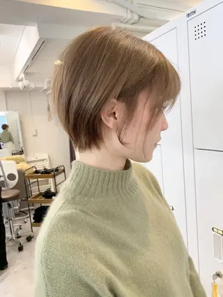 ショート レイヤー×縮毛矯正 深見 拓のヘアスタイル