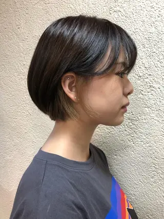 ショート カラー 杉野 まみのヘアスタイル