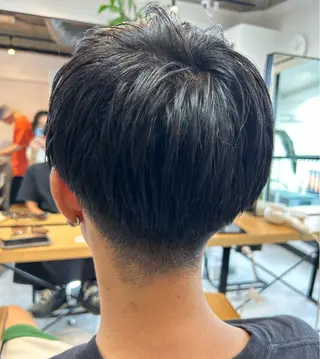 ショート メンズ 相澤 拳のヘアスタイル
