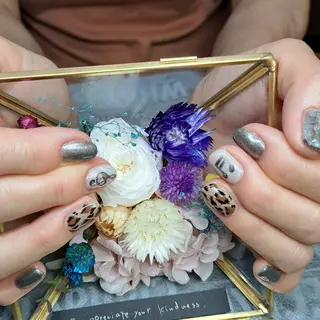 ネイル HAYASHI  Nのネイルデザイン