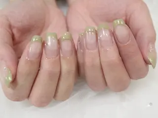 ネイル なつか🍒口コミ好評 駅近1分 パラジェルのネイルデザイン