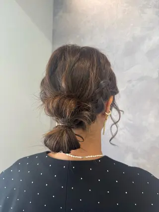 ヘアアレンジ ヒヨシ ルナのヘアスタイル