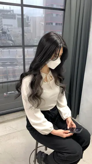 ロング L STUDIO心斎橋店所属・派手髪支持率No1 Eisukeのヘアスタイル