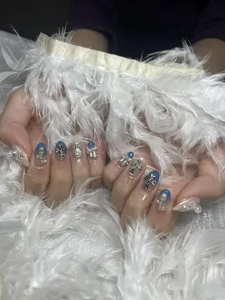 ネイル DEMAIN- 🌹のネイルデザイン