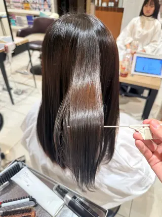 鈴木愛海/似合わせ /透明感カラーのヘアスタイル