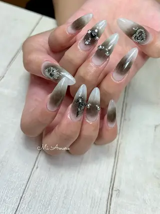 ネイル mi amoreのネイルデザイン