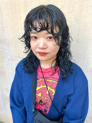 セミロング パーマ 宮川 日菜子のヘアスタイル