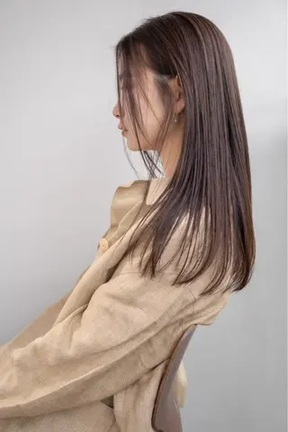 ロング カラー ショート/レイヤー なら石井知希のヘアスタイル