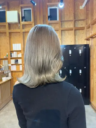 カラー まろみ暖色×ボブ ×chia🕯のヘアスタイル