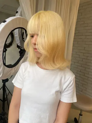 ミディアム カラー 艶ハイトーン👑♡ NATSUKIのヘアスタイル