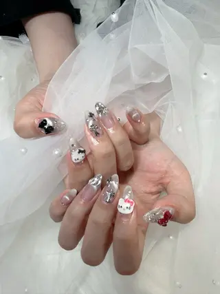 ネイル 🌈 Laule'aのネイルデザイン