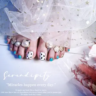 ネイル 美人計ネイルサロン所属・中山 美月のネイルデザイン