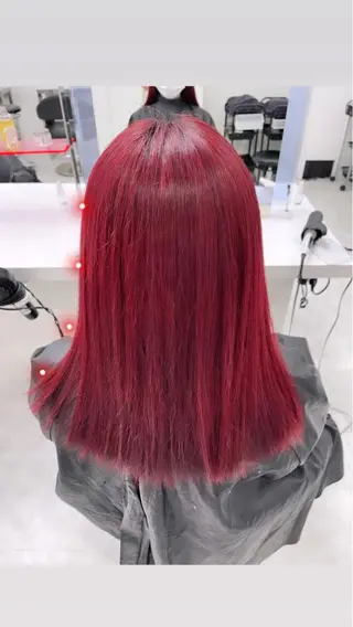 ロング カラー 𝘳𝘺𝘰𝘬𝘢 髪質改善／ブリーチのヘアスタイル