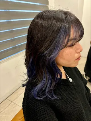 セミロング カラー 工藤 沙羅のヘアスタイル