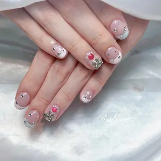 ネイル RAFFINE 月🦋🩵のネイルデザイン