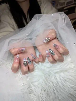 ネイル Queen Nail 研修生のネイルデザイン