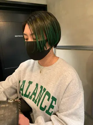 ショート カラー アンニュイヘア🪽 ayumiのヘアスタイル