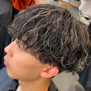 ミディアム カラー ヘアアレンジ メンズ fifth Tokyo所属・fifth 石川 凪のヘアスタイル