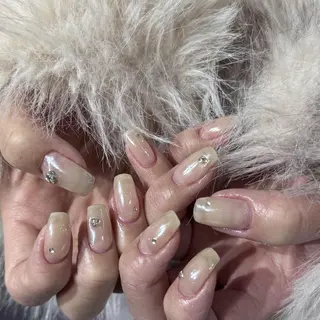 ショート 小川 柚香のネイルデザイン