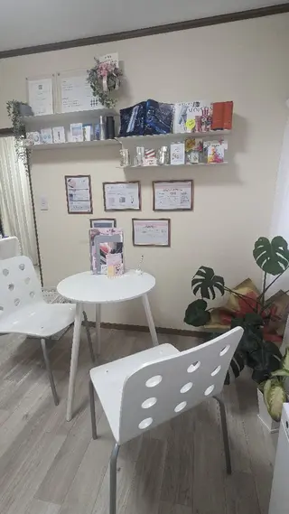 POLAmoraniy所属・POLA ｍｏｒａｎｉｙのエステ・リラクイメージ