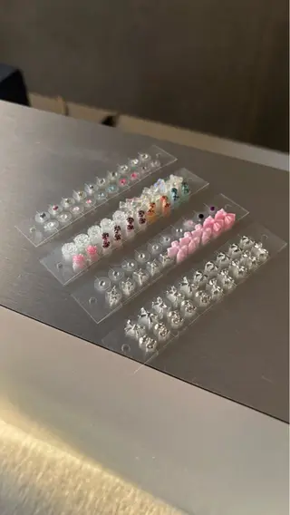 艶カラー/レイヤー /メンズ/マツエクのヘアスタイル