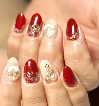 ネイル 新山 聖のネイルデザイン