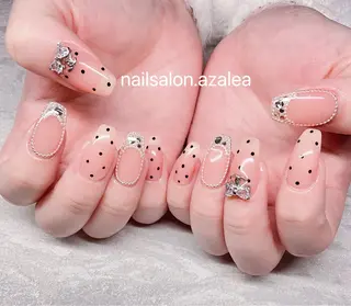 ネイル R inのネイルデザイン