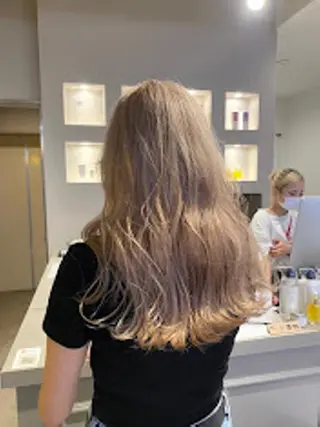 カラー ［THEATER 仙台店🌼］公式のヘアスタイル