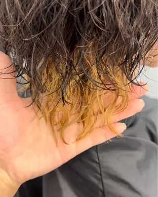 パーマ メンズ 曲がる縮毛矯正 LIBER 　岩名のヘアスタイル