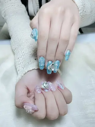 ネイル Amina nail salonのネイルデザイン