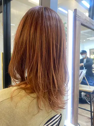 セミロング おおつき ありかのヘアスタイル