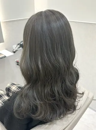 ロング カラー Zina天王寺 CHIAKIのヘアスタイル