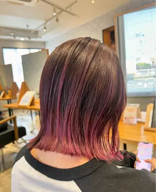 ショート Hz/髙橋 奏子のヘアスタイル