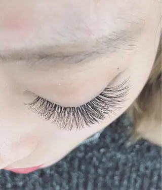 マツエク・マツパ SESUNNY セサ二ー　SAYAのマツエク・マツパデザイン