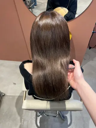 セミロング Inity/少路/ 莉乃のヘアスタイル