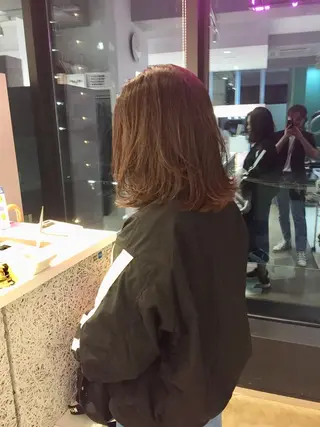 ミディアム 所渉/韓国レイヤー /ウルフカットのヘアスタイル