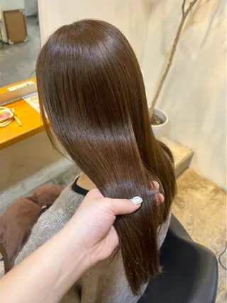 セミロング カラー ナチュラル大人っぽい スタイル　MAORIのヘアスタイル