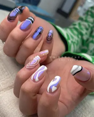 ネイル Blushオーナー Shiinaのネイルデザイン