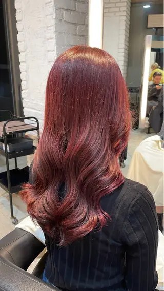 セミロング カラー ブリーチ/髪質改善/ ハイトーン/暖色のヘアスタイル