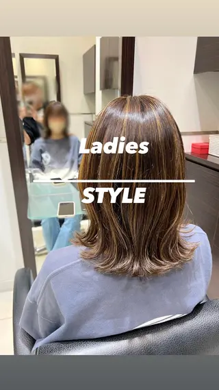 セミロング カラー 大人女性ぼかし メンズ強化🦙平作のヘアスタイル