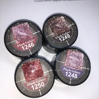 ネイル 黒葛原 めぐみのネイルデザイン