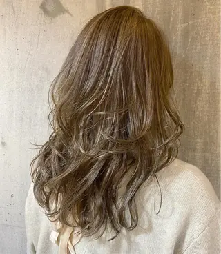 ロング カラー tocolaso 柏所属・レイヤーカット/ 根本瑠実のヘアスタイル