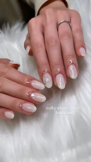 ネイル 関山 志乃のネイルデザイン