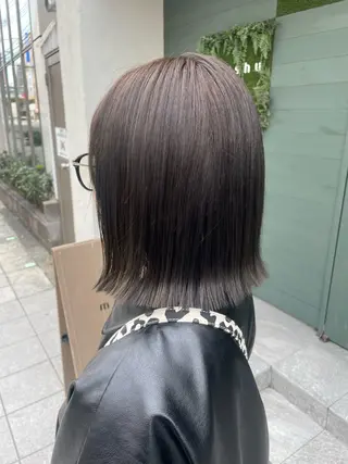 ミディアム カラー 石川 聖奈のヘアスタイル