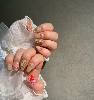 ネイル I-nailロング /ワンホン/キラキラのネイルデザイン