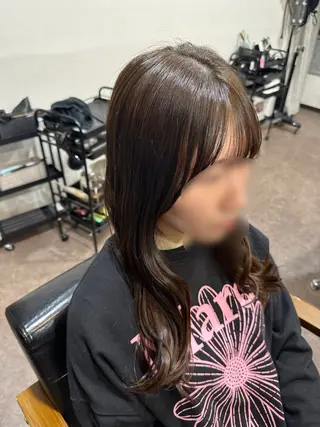 ロング カラー 亀井 結夏🐾 池袋🐬のヘアスタイル