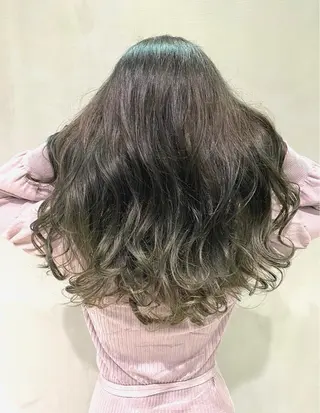 カラー MUK ムクのヘアスタイル