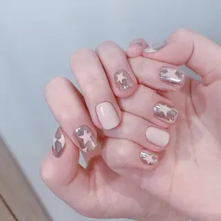 ネイル nana 🌞のネイルデザイン